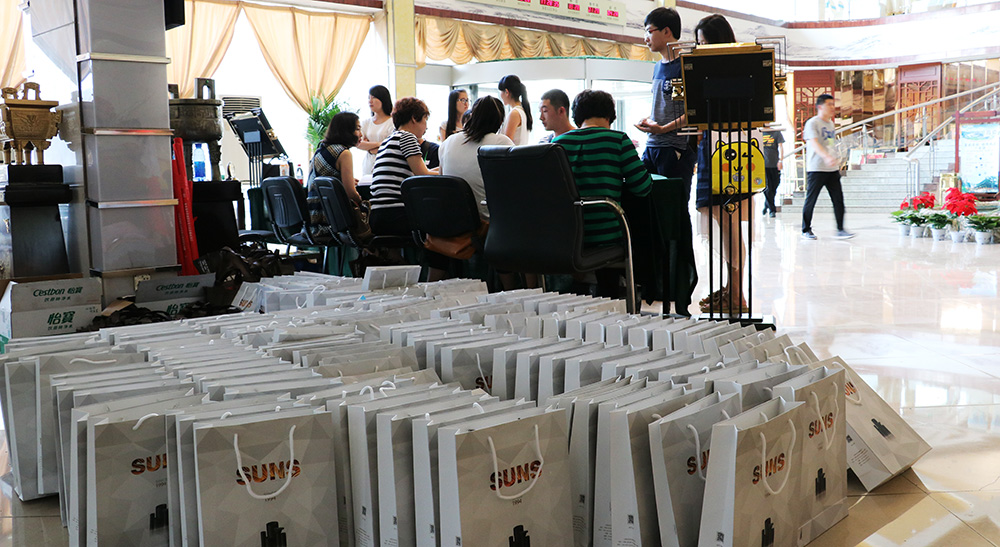 1467768910234872.jpg 報到現(xiàn)場.JPG